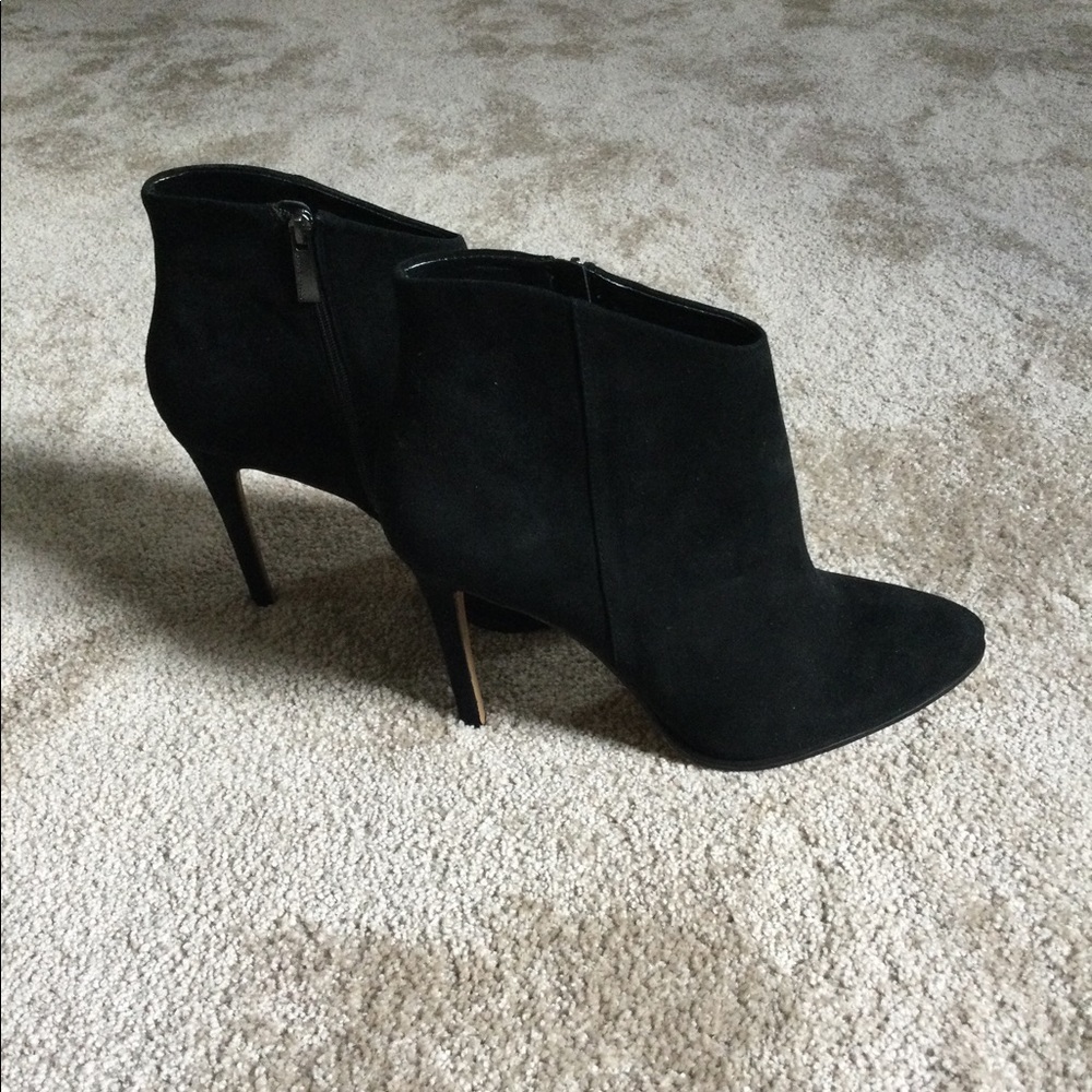 Vince Camuto bootie